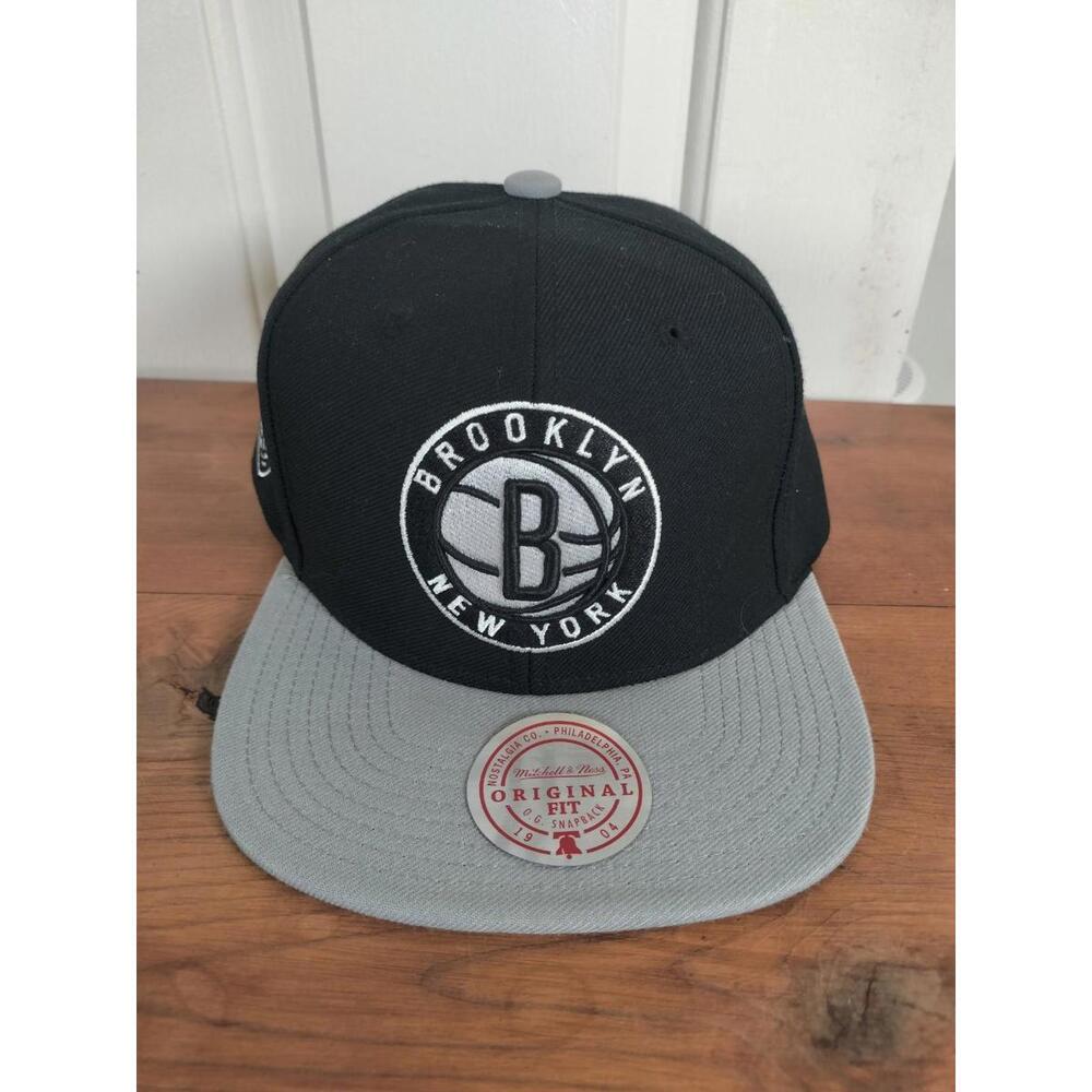 Mitchell & Ness Brooklyn Nets NBA Snapback Hat - Original Fit - Black/Grey NWT